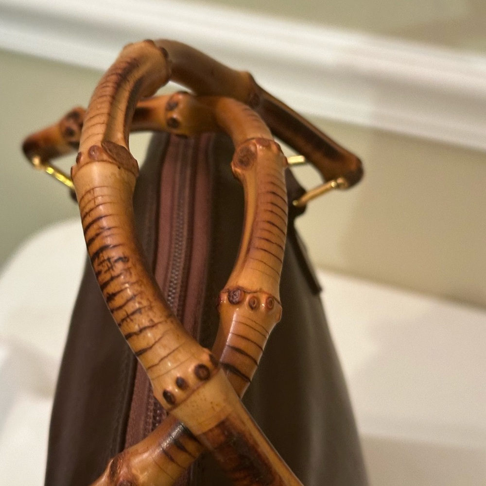Gucci vintage brown leather bamboo bag with brown leather strap for a crossbody - Picture 3 of 12